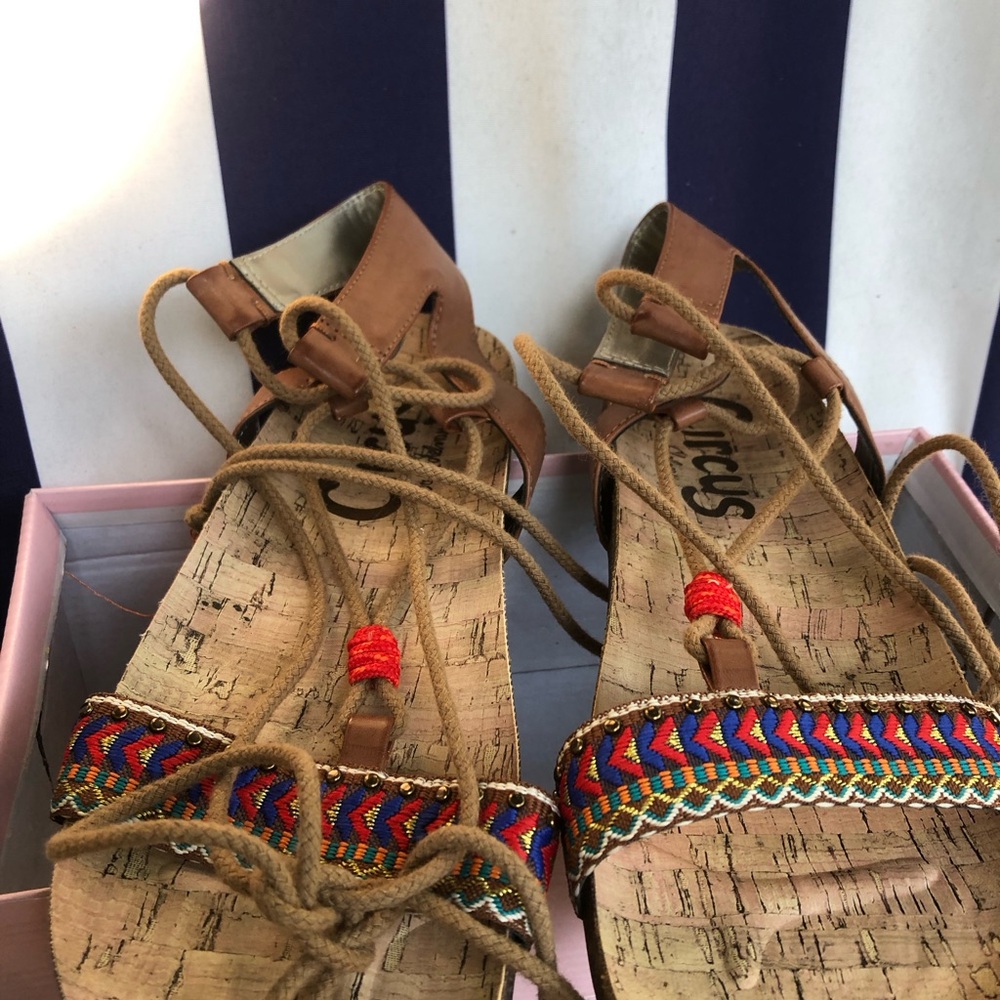 Circus by Sam Edelman Brown Leather-Look Lace-Up Sandals with Multicolor Trim